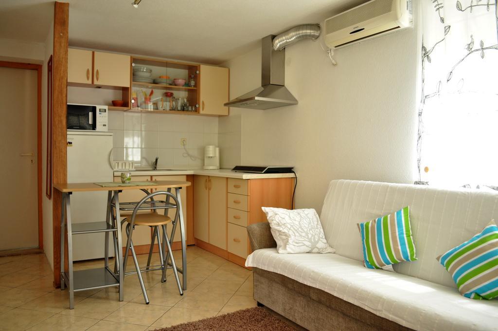 Apartments Val Umag Pokoj fotografie